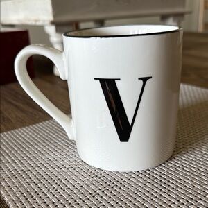 Letter “V” mug black, white, and gold by Threshold